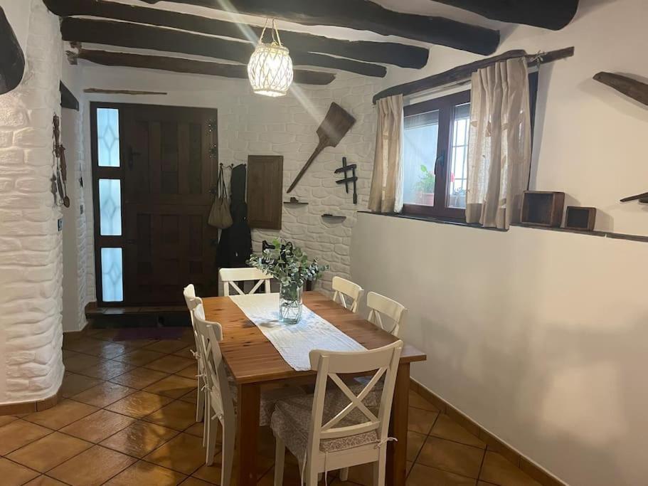Vila La Cuadra De Anita Mecina Fondales Exteriér fotografie