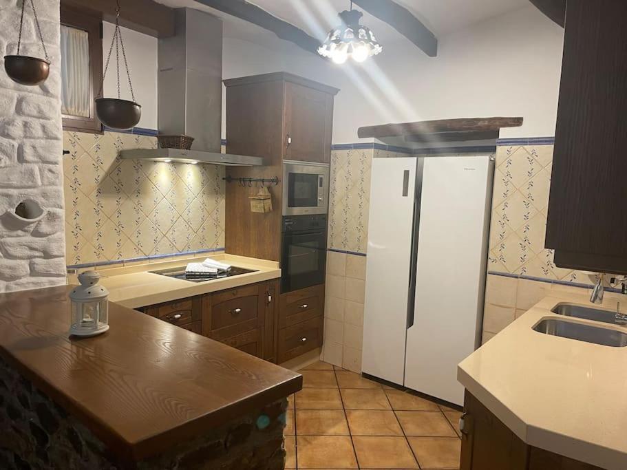 Vila La Cuadra De Anita Mecina Fondales Exteriér fotografie