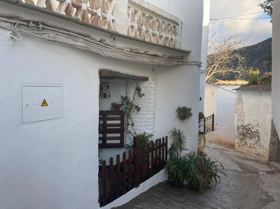 Vila La Cuadra De Anita Mecina Fondales Exteriér fotografie